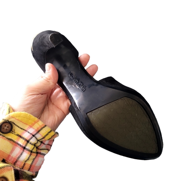 Calvin Klein Suede T-strap Pump - Picture 6 of 10